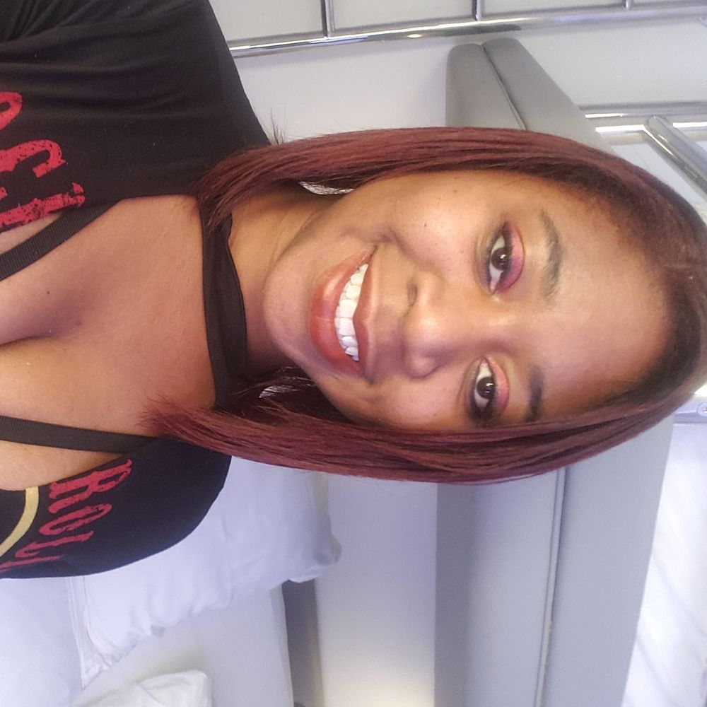 Meet your Posher, Deidra